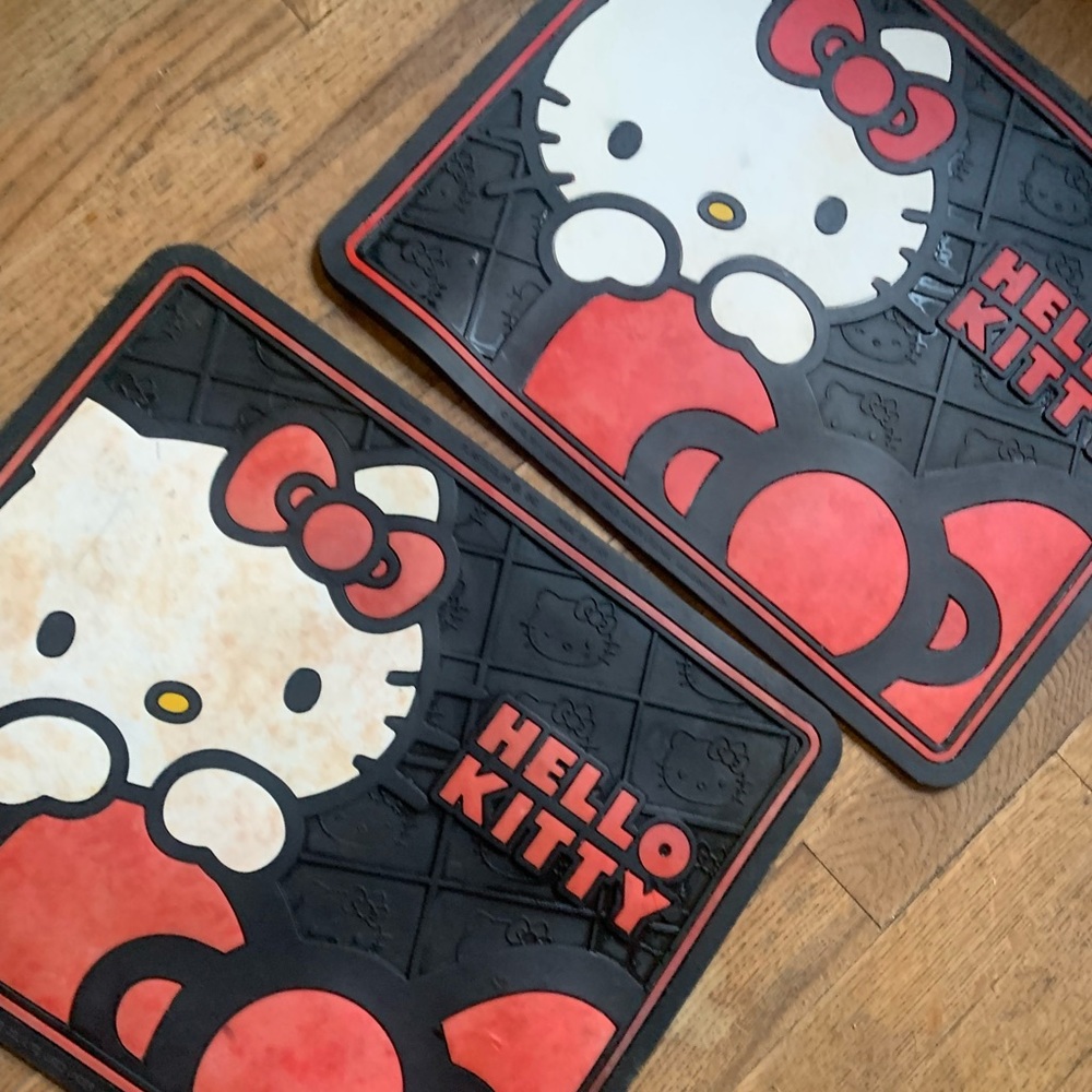 Hello kitty cat mats